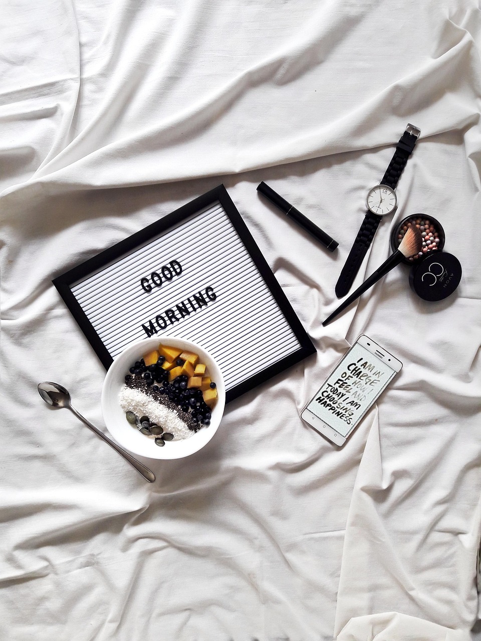 マスク荒れやニキビに効果的なパンテノール化粧水の朝夜使い分けは？