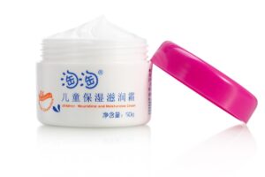 韓国スキンケアで背中ニキビを保湿するために必要なものは？